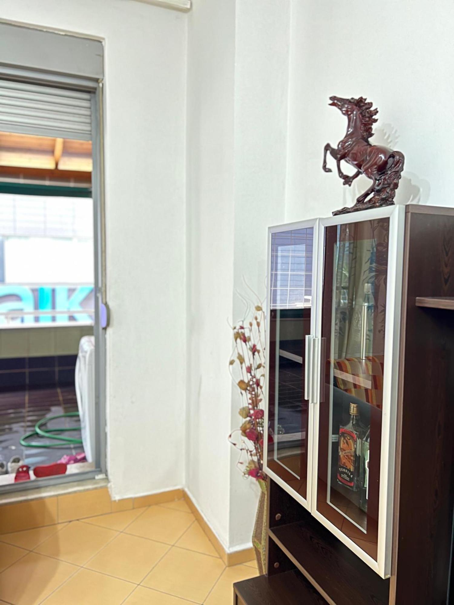 Leonard Apartment Τίρανα Εξωτερικό φωτογραφία